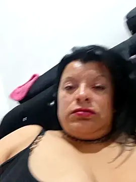 Snapshot of Hanna_Kieran chatting on 30, 10, 2025 Hanna Kieran online show from 30, 10, 2025