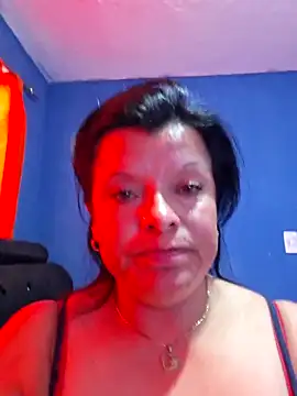 Snapshot of Hanna_Kieran chatting on 21, 11, 2025 Hanna Kieran online show from 21, 11, 2025