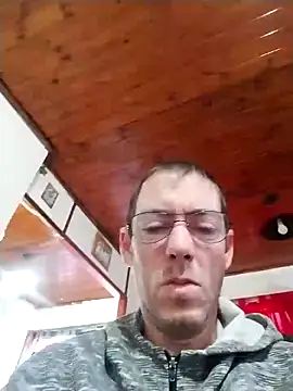 Snapshot of elpolaquin chatting on 13, 5, 2026 elpolaquin online show from 13, 5, 2026