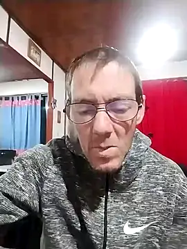 Snapshot of elpolaquin chatting on 14, 5, 2026 elpolaquin online show from 14, 5, 2026