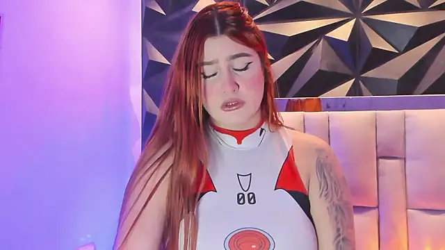 Snapshot of megan_whitee__ chatting on 19, 3, 2026 megan whitee online show from 19, 3, 2026