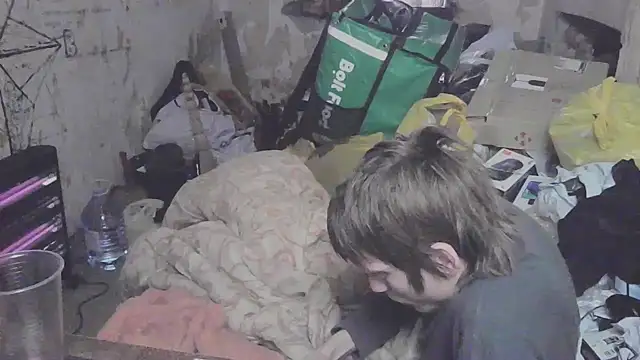 Snapshot of makarov1993 chatting on 15, 3, 2026 makarov1993 online show from 15, 3, 2026