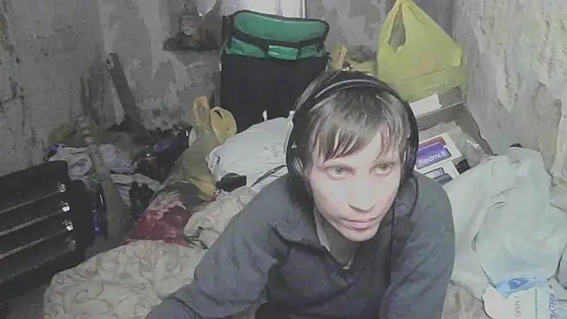 Snapshot of makarov1993 chatting on 27, 3, 2026 makarov1993 online show from 27, 3, 2026