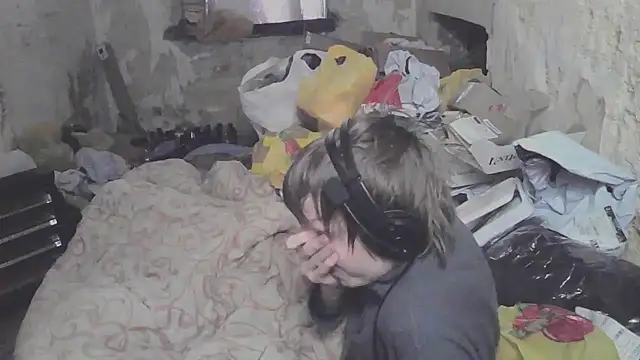 Snapshot of makarov1993 chatting on 11, 4, 2026 makarov1993 online show from 11, 4, 2026