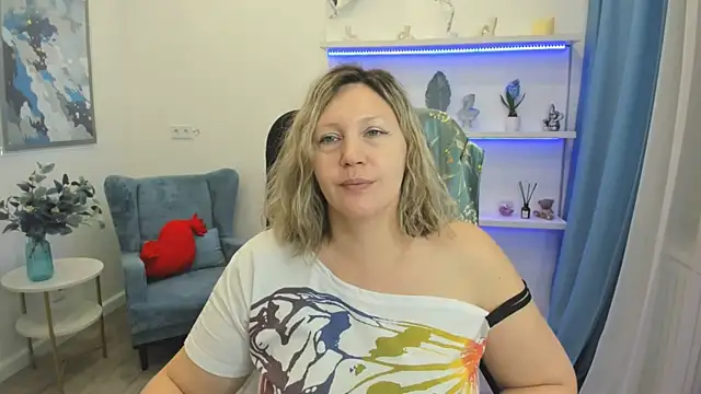 NinaStarle online show from 10, 5, 2026