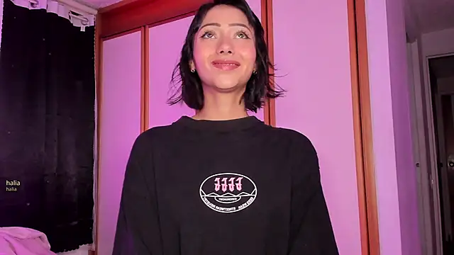 Snapshot of Londonttipton chatting on 27, 3, 2026 Londonttipton online show from 27, 3, 2026