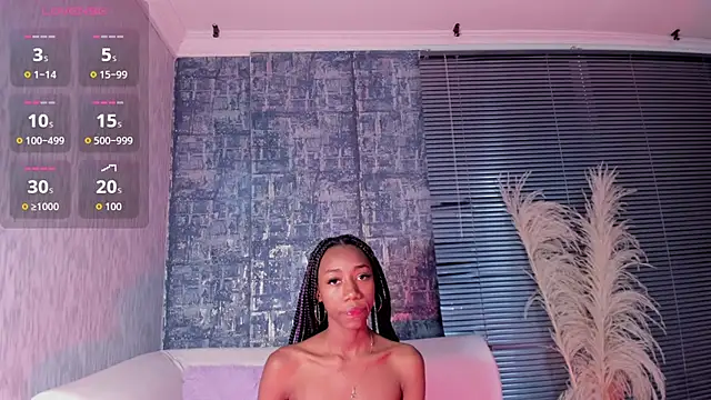 Snapshot of NathalyLeen chatting on 11, 10, 2025 NathalyLeen online show from 11, 10, 2025