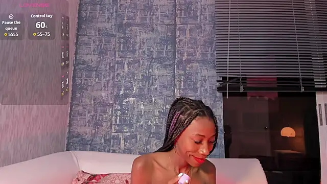 NathalyLeen online show from 13, 11, 2025