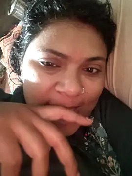 couple 71 online show from 8, 4, 2026