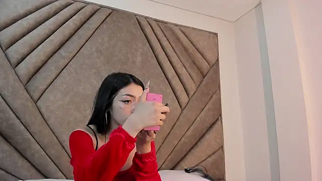 Shadow Hill online show from 11, 10, 2025