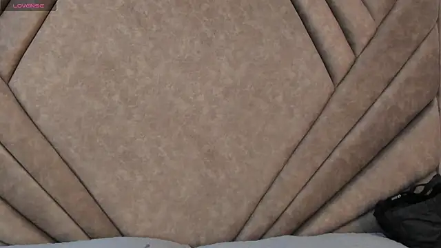 Shadow Hill online show from 17, 10, 2025