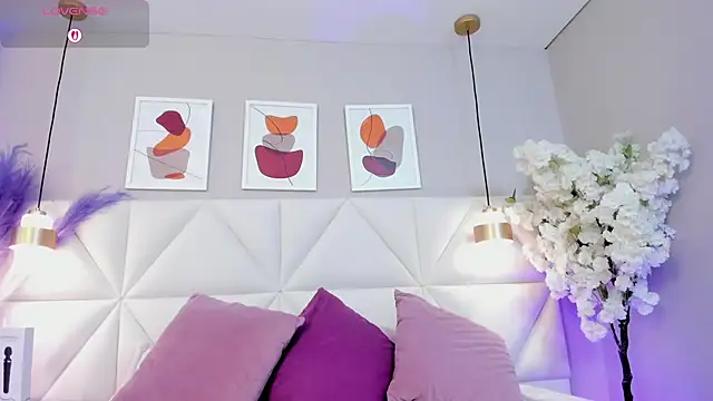 Snapshot of Valeria_carter chatting on 7, 11, 2025 Valeria carter online show from 7, 11, 2025