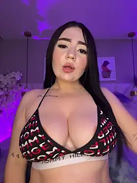 Snapshot of Valeria_carter chatting on 19, 11, 2025 Valeria carter online show from 19, 11, 2025