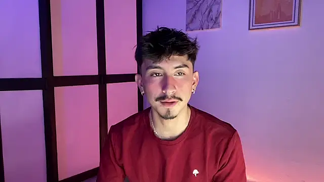 sweettaaron01 online show from 10, 2, 2026