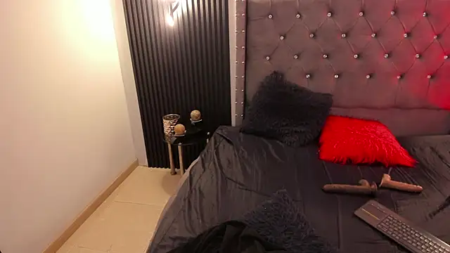 Snapshot of Scarbadgirl_ chatting on 3, 3, 2026 Scarbadgirl online show from 3, 3, 2026