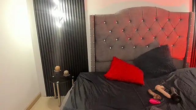 Scarbadgirl  online show from 4, 5, 2026