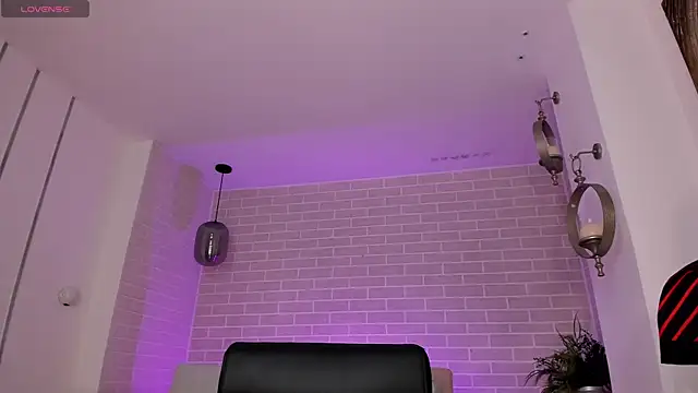IsabellaMoreau online show from 2, 5, 2026