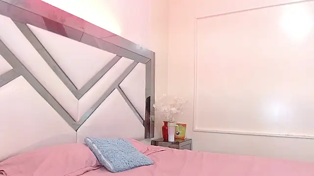 samara selene online show from 16, 9, 2025