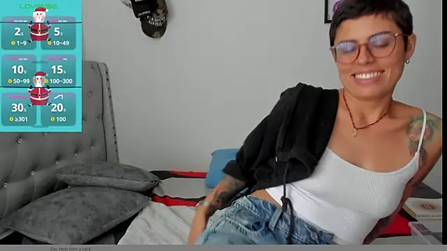 Snapshot of natt_op chatting on 28, 11, 2025 natt op online show from 28, 11, 2025