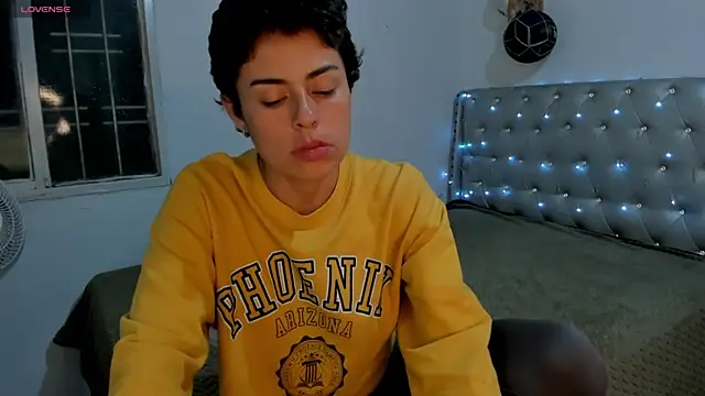 Snapshot of natt_op chatting on 6, 1, 2026 natt op online show from 6, 1, 2026