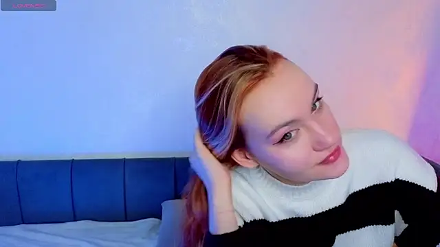 Snapshot of Ida_FaneStain chatting on 9, 10, 2025 Ida FaneStain online show from 9, 10, 2025