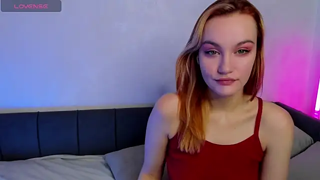 Snapshot of Ida_FaneStain chatting on 15, 10, 2025 Ida FaneStain online show from 15, 10, 2025