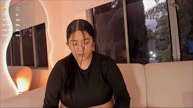 Leah Bensson online show from 14, 10, 2025