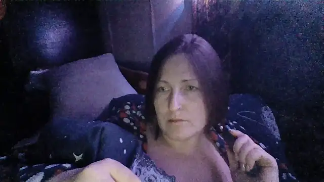 Snapshot of AllaSowinskaya chatting on 8, 4, 2026 AllaSowinskaya online show from 8, 4, 2026
