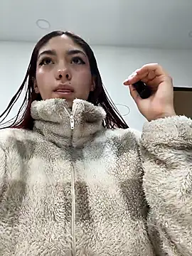 Victoria Beaumont online show from 23, 3, 2026