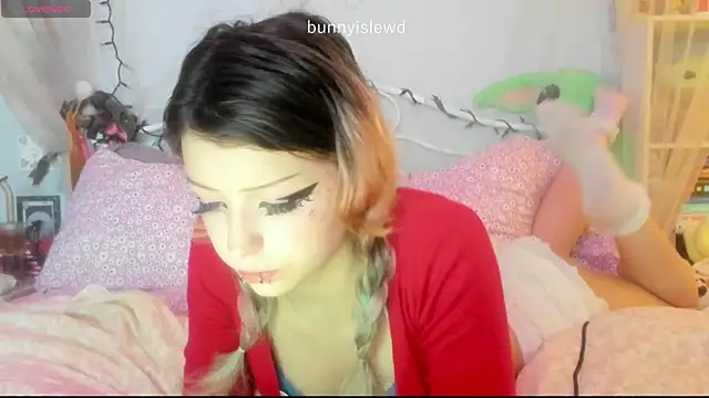 bunnyislewd online show from 5, 7, 2026