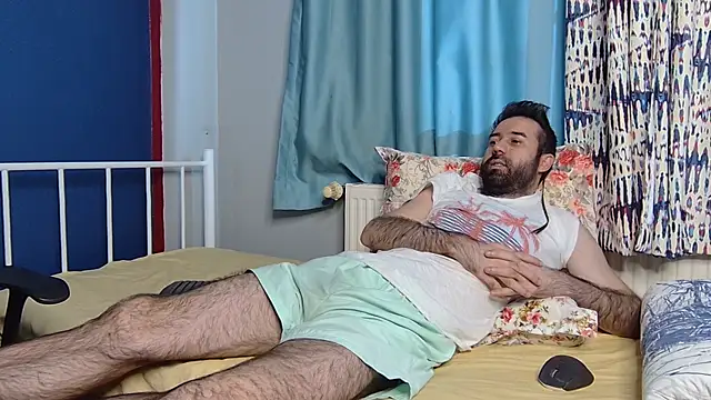 Snapshot of flydirty chatting on 27, 11, 2025 flydirty online show from 27, 11, 2025