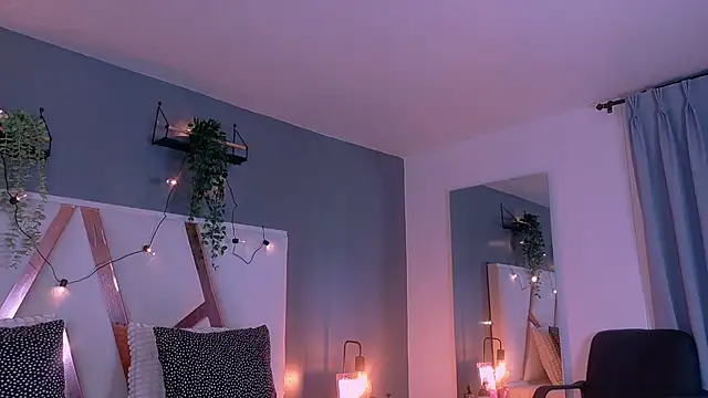 JenaCooper  online show from 24, 9, 2025