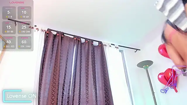 Snapshot of miaroberts69 chatting on 21, 2, 2026 miaroberts69 online show from 21, 2, 2026