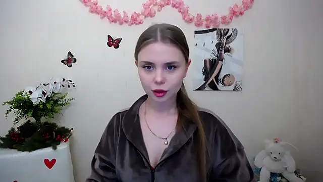 Snapshot of OceanicDawn chatting on 6, 3, 2026 OceanicDawn online show from 6, 3, 2026