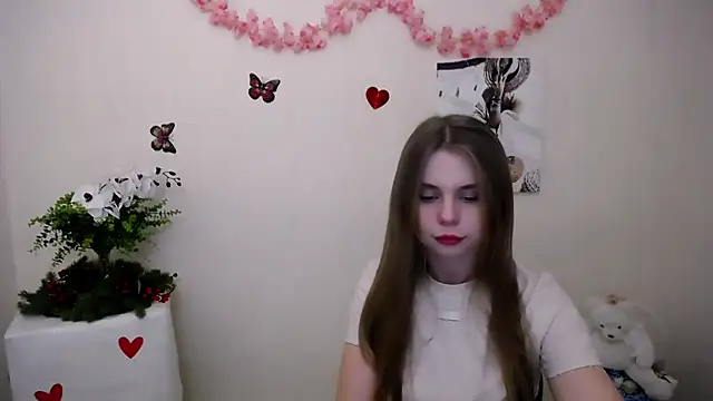 Snapshot of OceanicDawn chatting on 5, 4, 2026 OceanicDawn online show from 5, 4, 2026