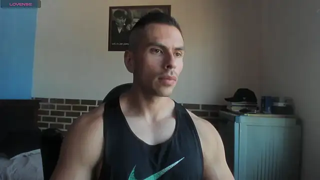 Snapshot of justinkarter chatting on 7, 7, 2026 justinkarter online show from 7, 7, 2026