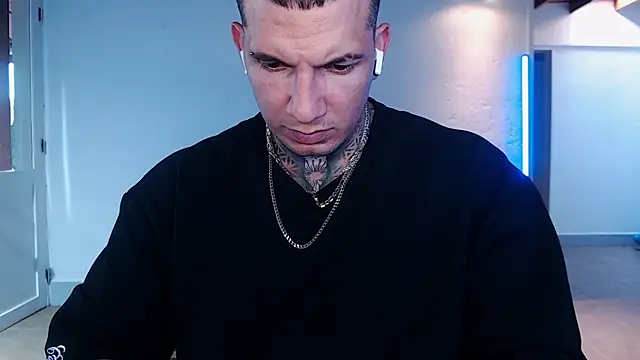 Shane Clay online show from 20, 5, 2026