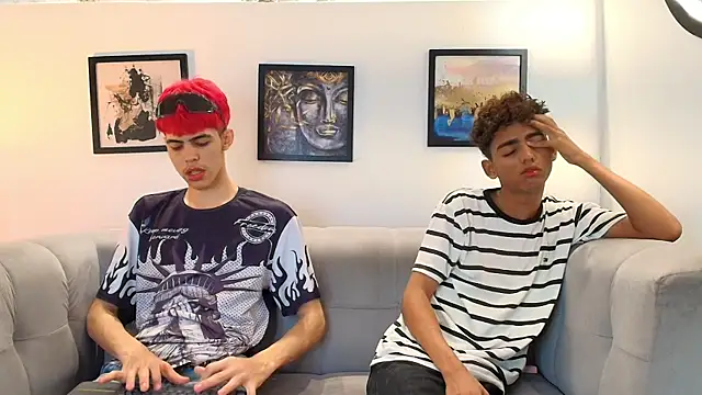 TWINKS FRIENDS online show from 11, 5, 2026