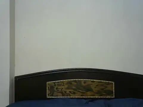 Snapshot of kriti1009 chatting on 8, 10, 2025 kriti1009 online show from 8, 10, 2025