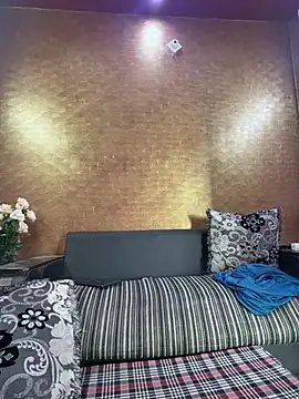 Iampriyaaa15 online show from 23, 6, 2026