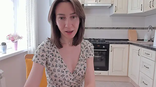 GoodGlamorGirl online show from 11, 5, 2026