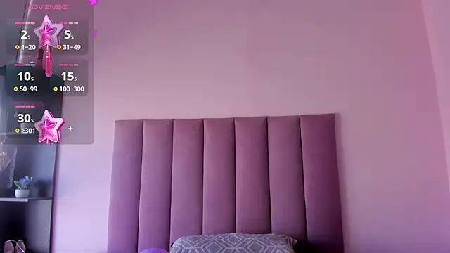 violet myerrs online show from 26, 9, 2025