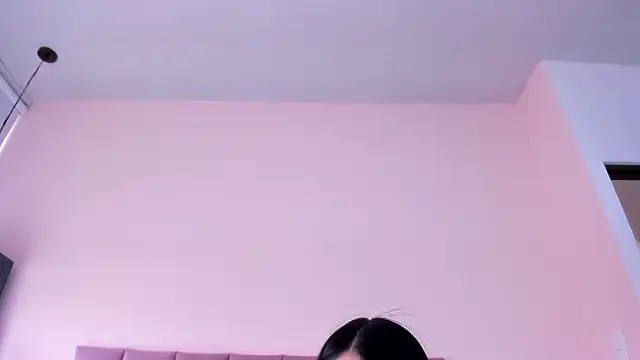 Snapshot of violet_myerrs chatting on 6, 1, 2026 violet myerrs online show from 6, 1, 2026