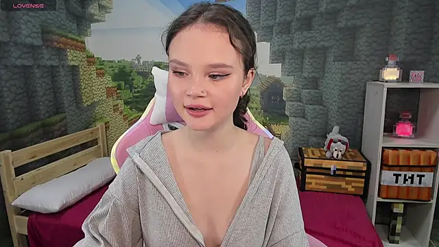 EmilyChaves online show from 18, 10, 2025