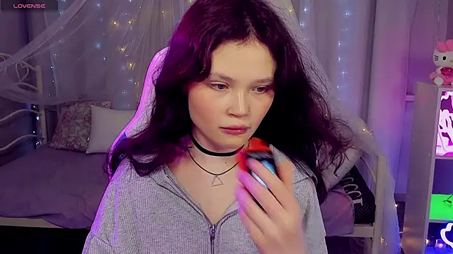 EmilyChaves online show from 23, 4, 2026