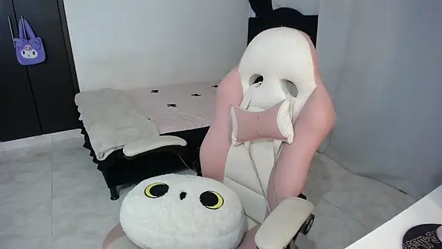 Elizabeth rose02 online show from 14, 6, 2026