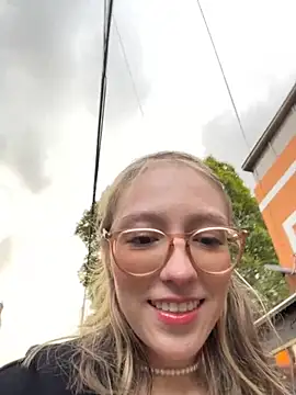 ReenKitty online show from 25, 10, 2025