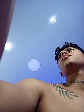 Sam fox  online show from 5, 2, 2026