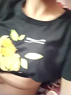 Snapshot of Sx-Maniya chatting on 16, 10, 2025 Sx-Maniya online show from 16, 10, 2025