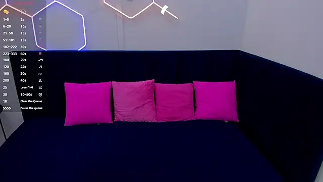 Snapshot of Kat__cat chatting on 14, 9, 2025 Kat cat online show from 14, 9, 2025